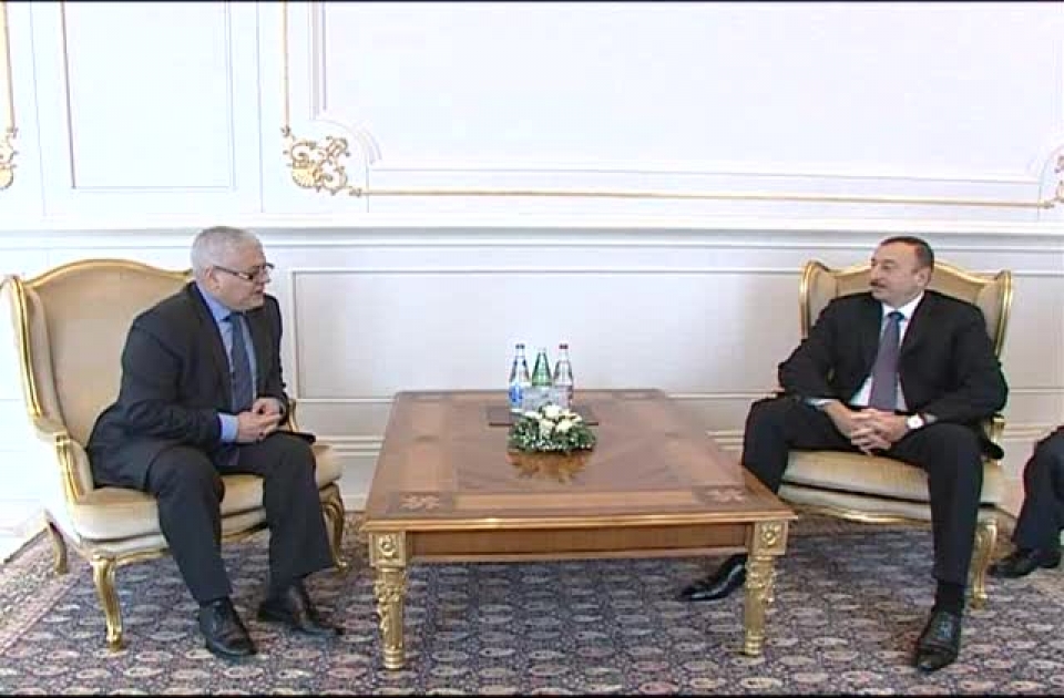 President Ilham Aliyev accepts Algerian ambassador`s credentials