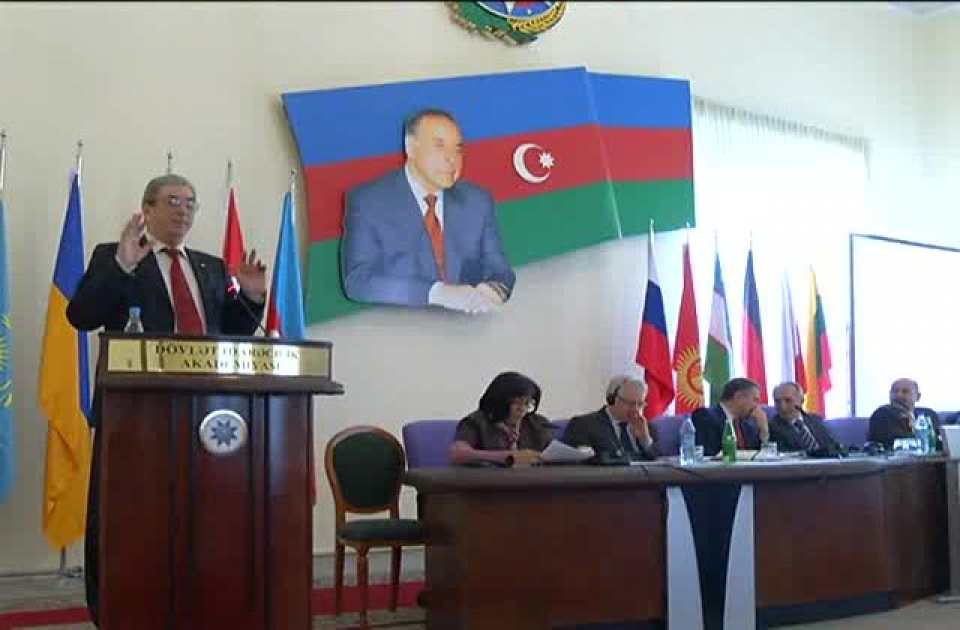 Baku hosts conference on “Effective public administration: time challenges”