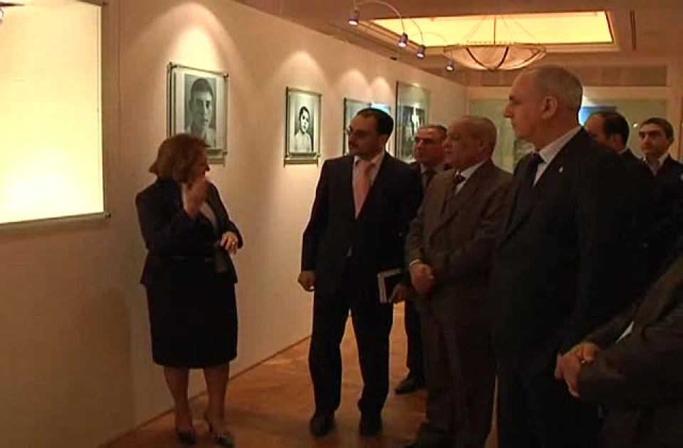 Director General of Qatar News Agency visits Heydar Aliyev Foundation