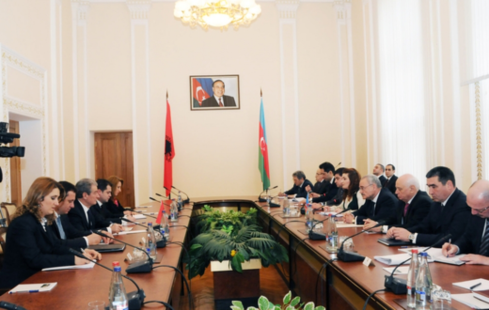 Azerbaijan, Albania sign two intergovernmental documents