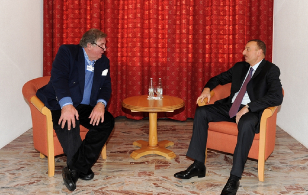 President Ilham Aliyev meets RWE CEO Jurgen Grossmann in Davos