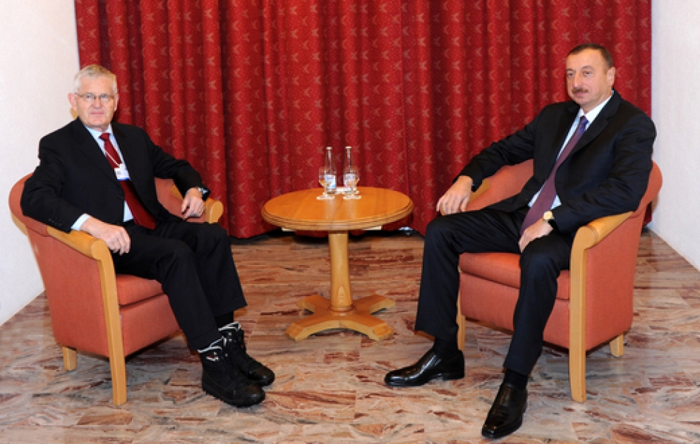 Azerbaijani President meets UBS Global`s Chairman of Board of Directors