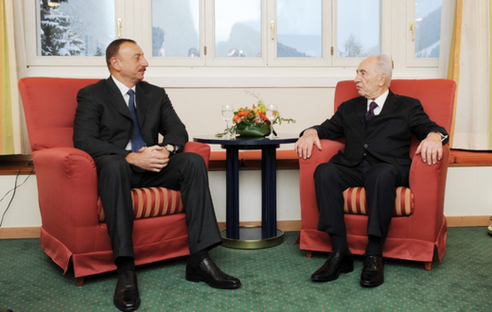 President Ilham Aliyev meets Israeli counterpart in Davos