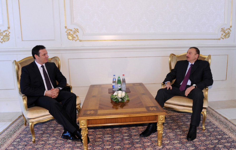 President Ilham Aliyev receives credentials of incoming Albanian ambassador