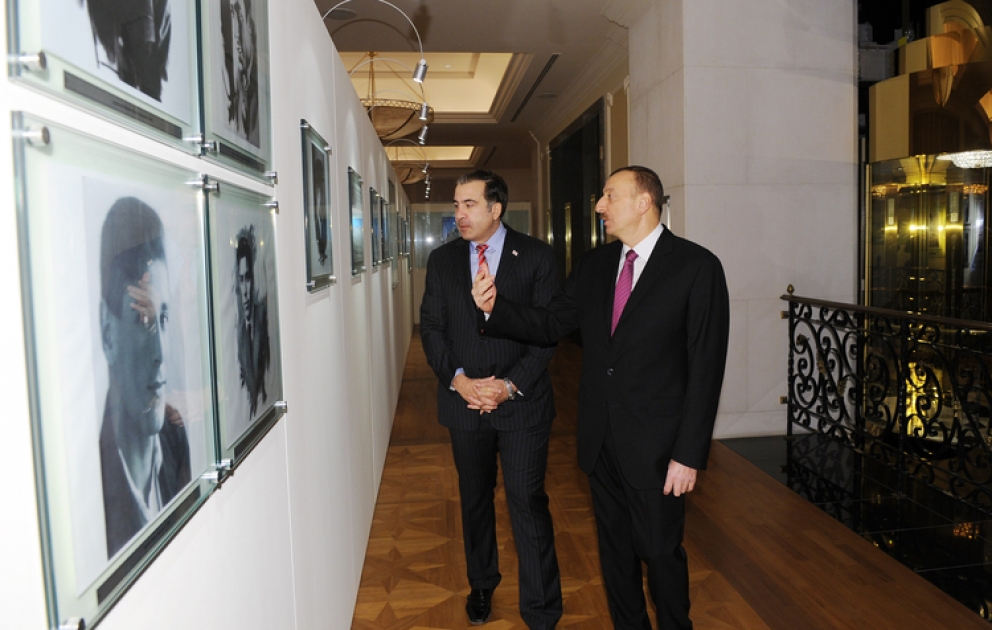Georgian President visits Heydar Aliyev Foundation
