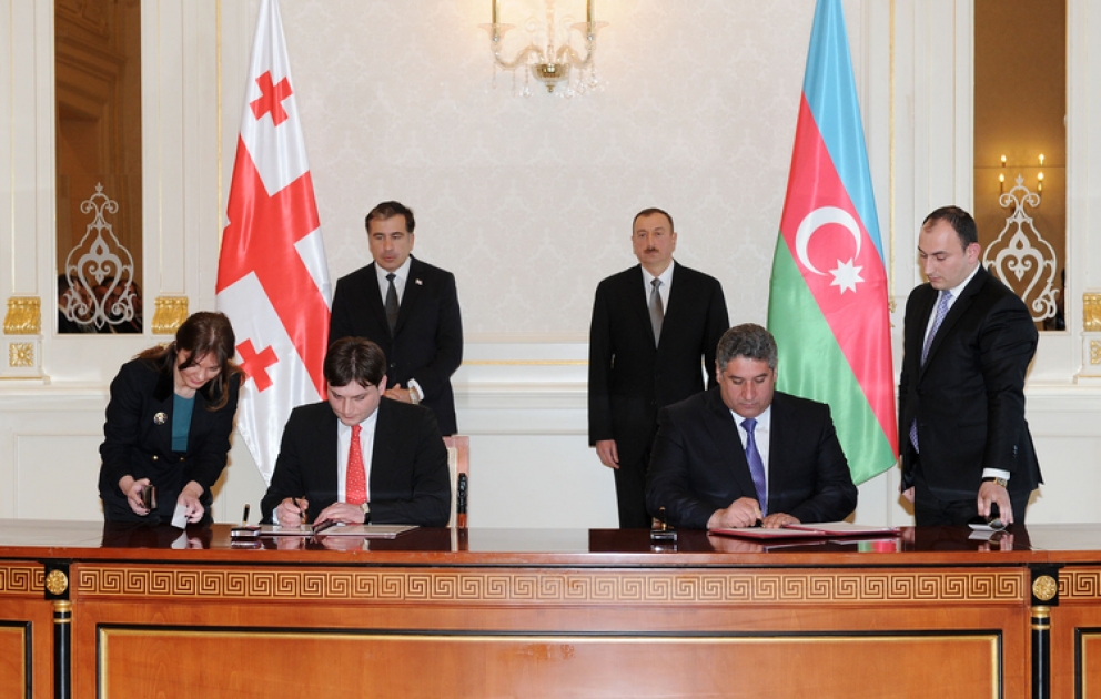 Azerbaijan, Georgia sign bilateral documents