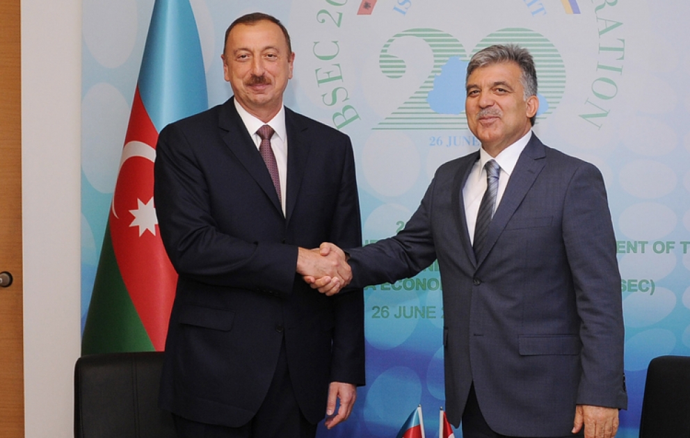 Rencontre entre le Président azerbaïdjanais Ilham Aliyev et le Président turc Abdullah Gül