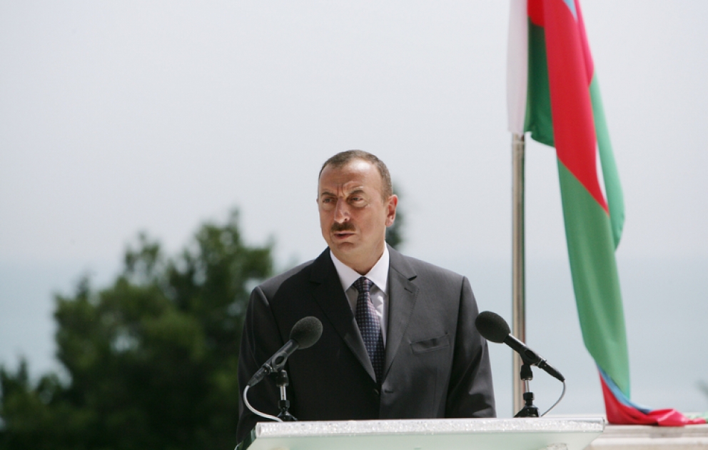 Les présidents azerbaïdjanais et tadjik ont fait des déclarations à la presse