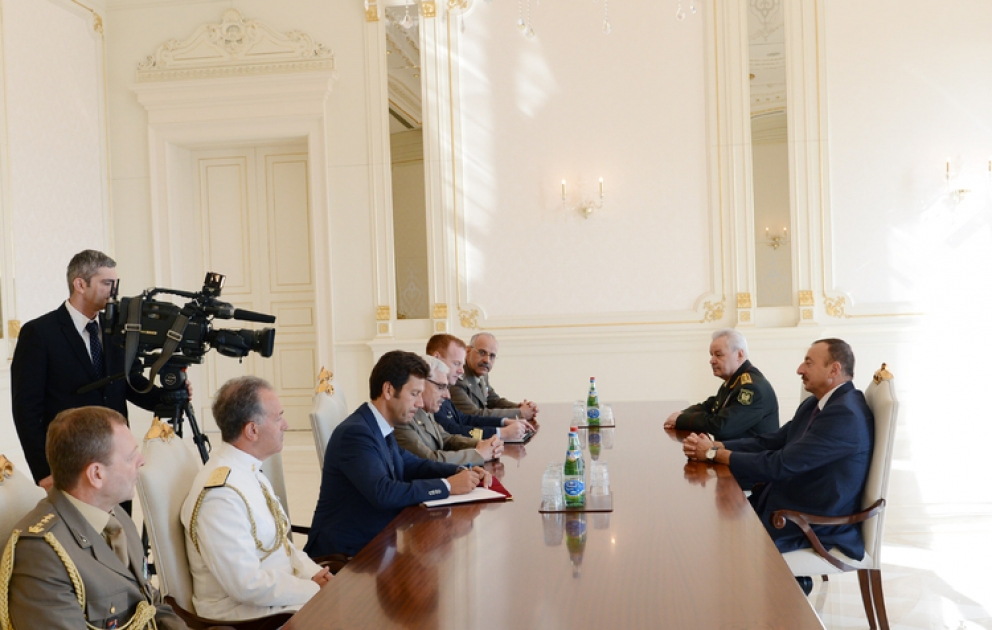Le président azerbaïdjanais Ilham Aliyev a reçu la délégation conduite par le chef d’état-major des forces armées italiennes