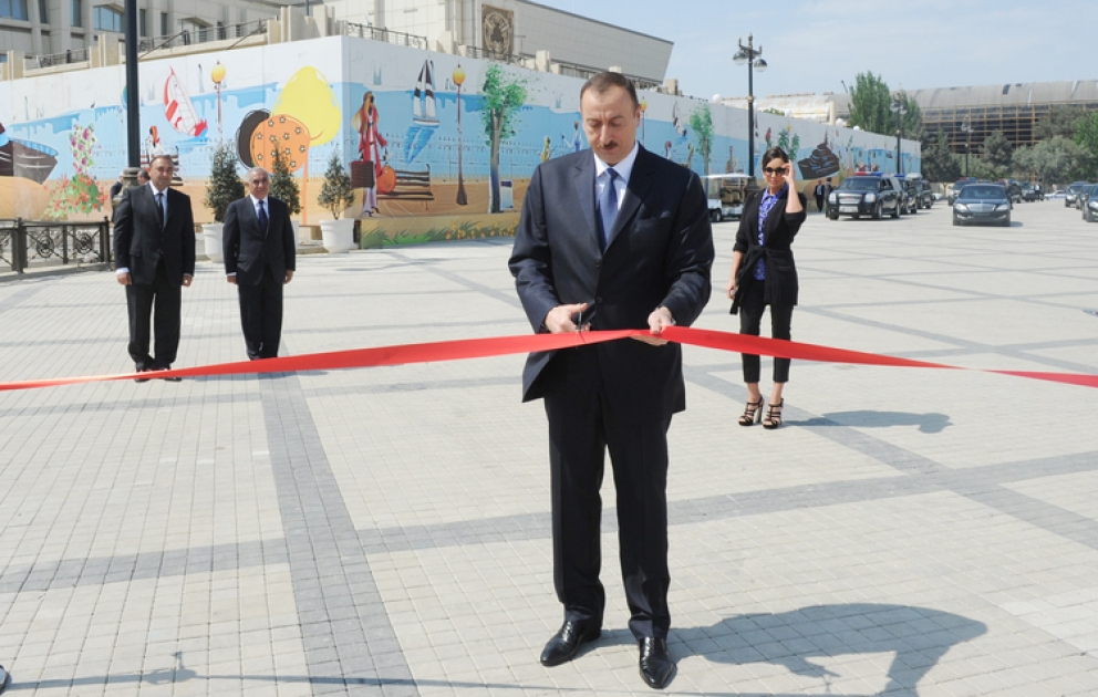 President Ilham Aliyev opens new stretch of Seaside National Park