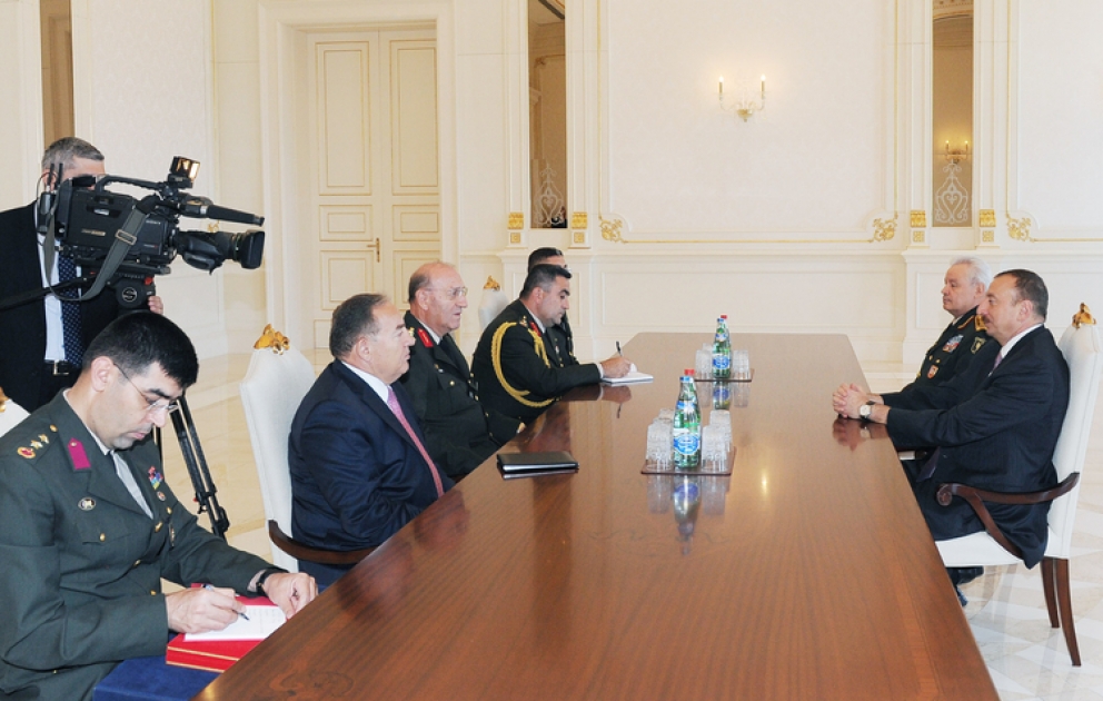 Azerbaijani President receives Turkey`s Land Forces Commander