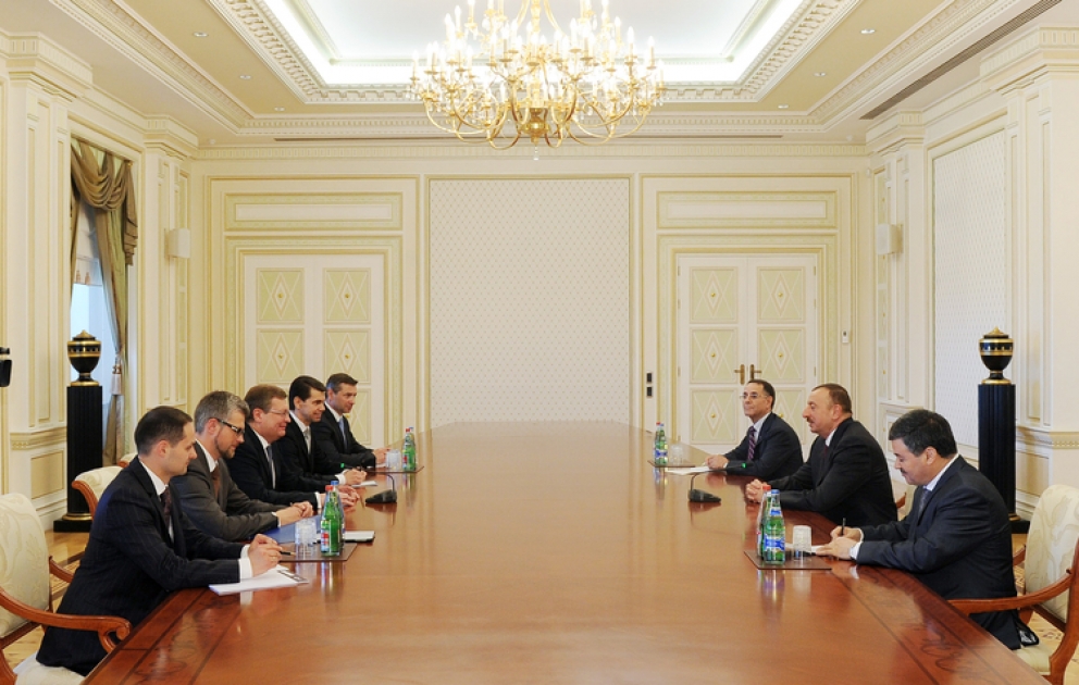 President Ilham Aliyev receives delegation led by Ukrainian Foreign Minister