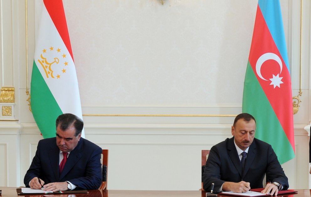 Azerbaijan, Tajikistan sign bilateral documents