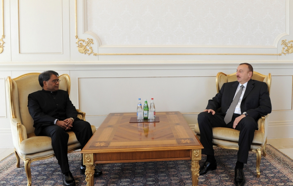 President Ilham Aliyev receives credentials of incoming Indian ambassador