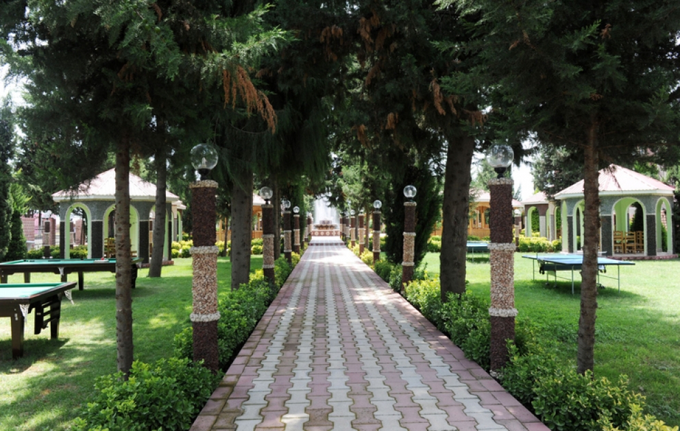President Ilham Aliyev views newly reconstructed Youth Park and Flag Square in Jalilabad