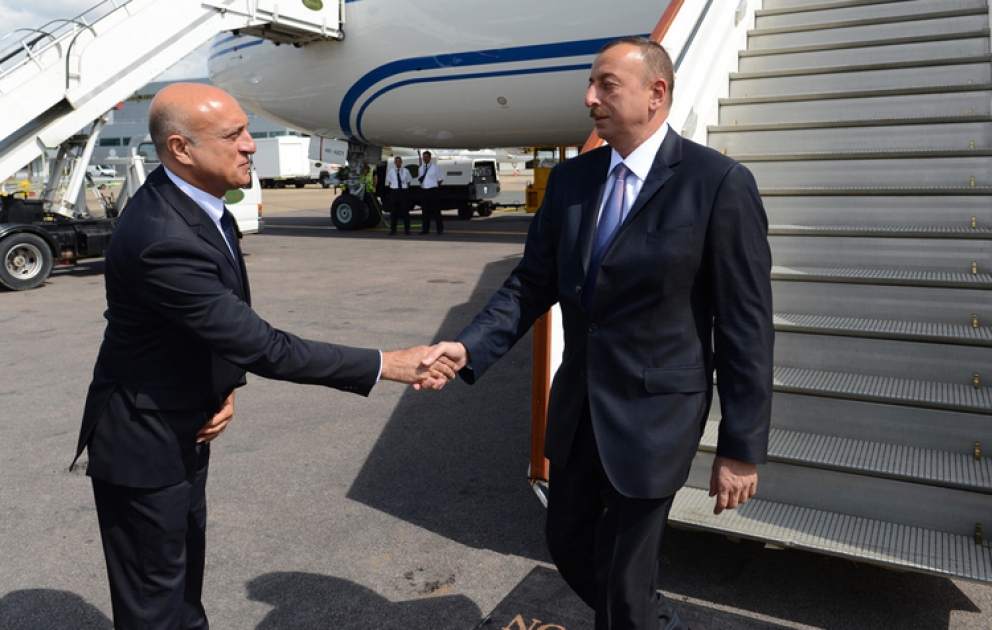 Azerbaijani President arrives in Great Britain for working visit