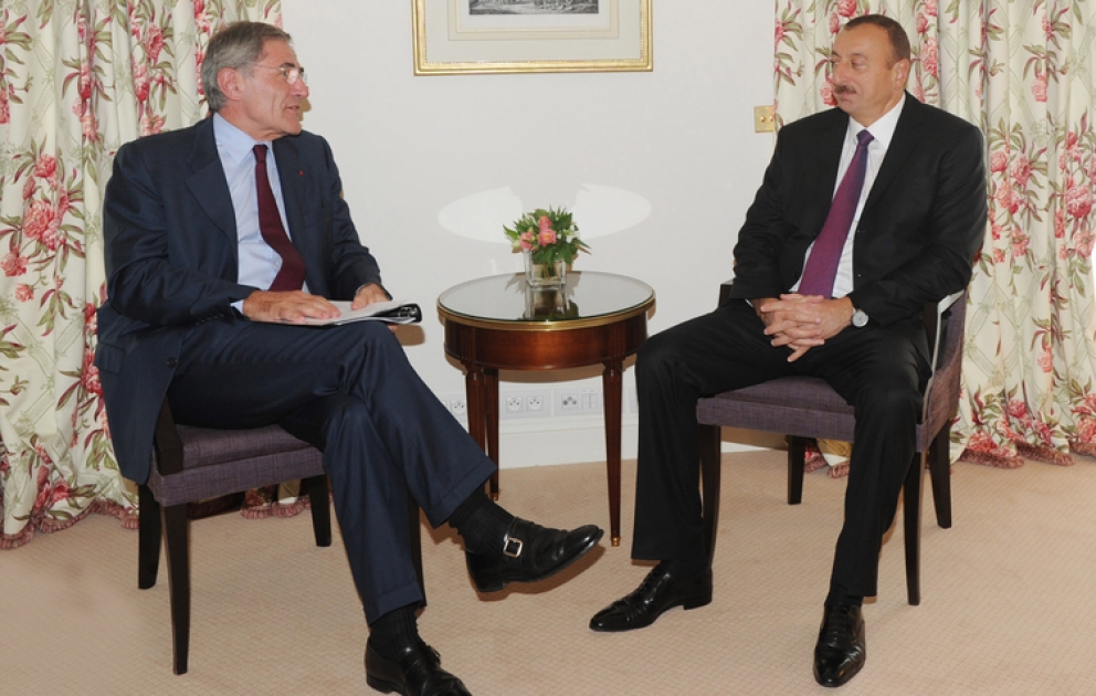 La rencontre du président azerbaïdjanais Ilham Aliyev avec Gérard Mestrallet, Président Directeur Général de GDF SUEZ