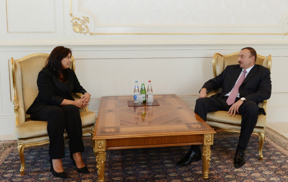 Le président M. Ilham Aliyev a reçu les lettres de créance du nouvel ambassadeur bulgare en Azerbaïdjan
