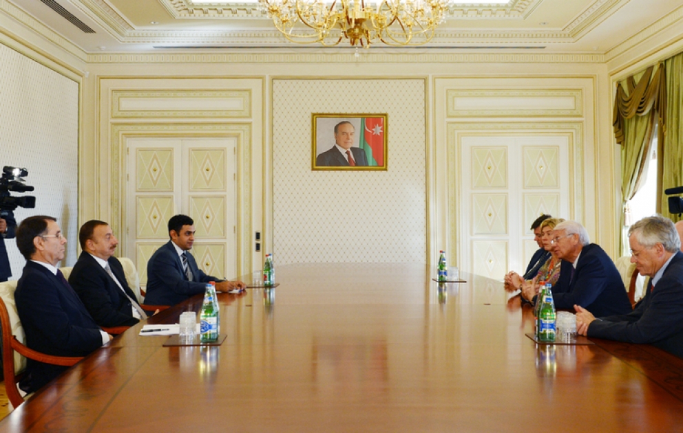 Le président azerbaïdjanais Ilham Aliyev a reçu la délégation conduite par le président du groupe d’études sur l’énergie du Sénat français