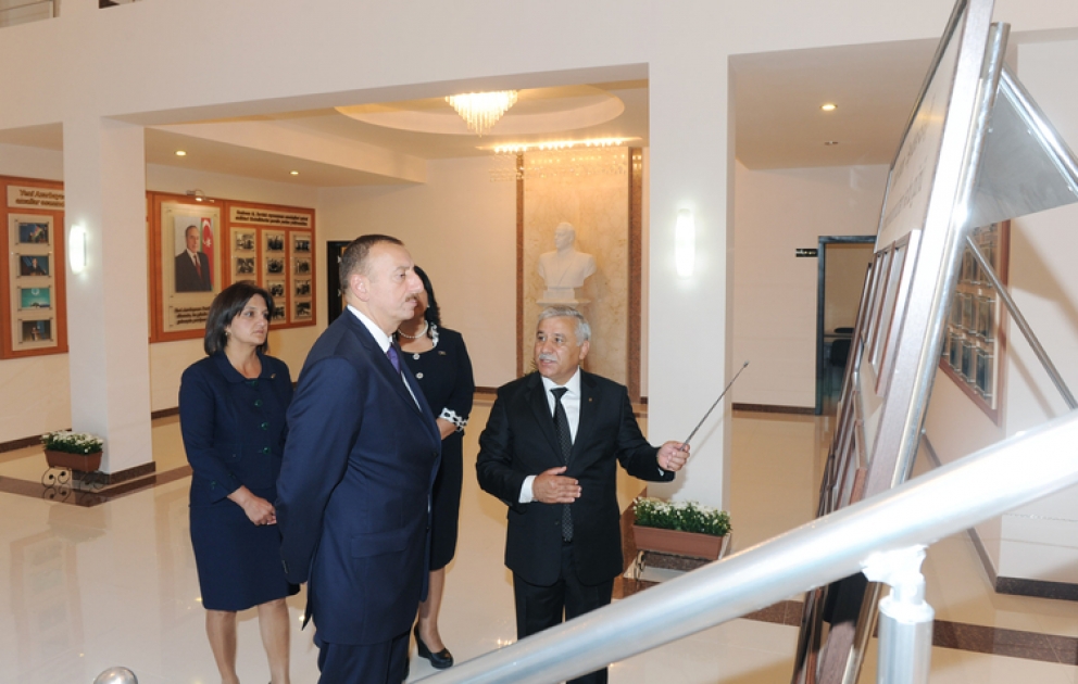 Le président Ilham Aliyev a participé à l’inauguration du nouveau bâtiment du bureau de Zerdab du Parti du Nouvel Azerbaïdjan