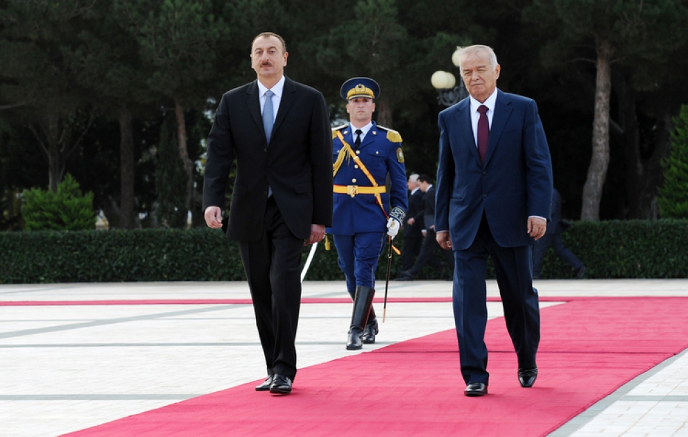 La cérémonie officielle d’accueil du président ouzbek Islam Karimov