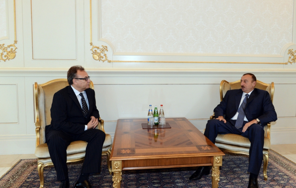 Le Président M. Ilham Aliyev a reçu les lettres de créance de l’ambassadeur extraordinaire et plénipotentiaire de la Lituanie en Azerbaïdjan