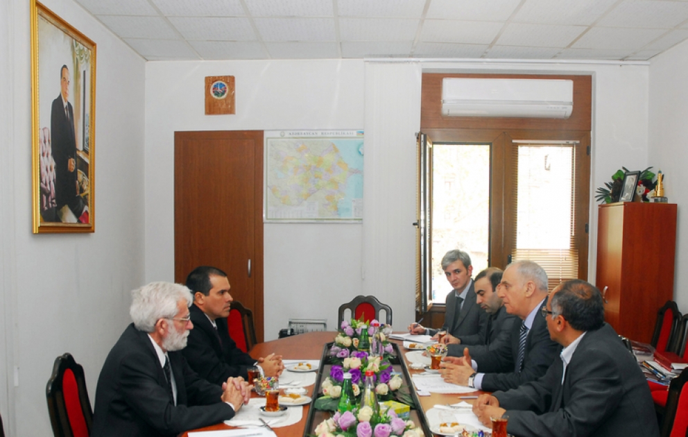 President of Cuban Prensa Latina Agency visits AzerTAc