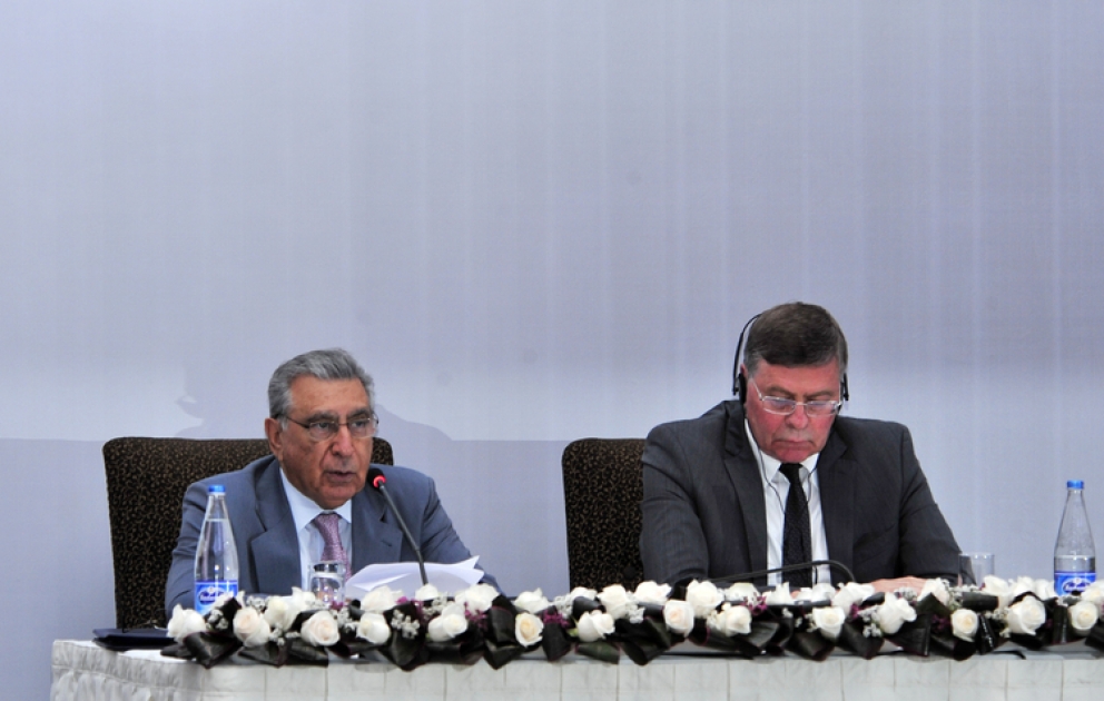 “Azərbaycanda 2015-ci ildən sonrakı dövr üçün milli məsləhətləşmələrin nəticələrinin təsdiqi” müzakirə olunub