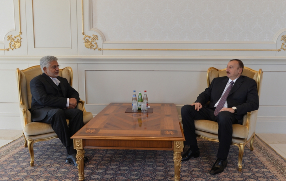 Le président Ilham Aliyev a reçu les lettres de créance du nouvel ambassadeur extraordinaire et plénipotentiaire du Pakistan en Azerbaïdjan