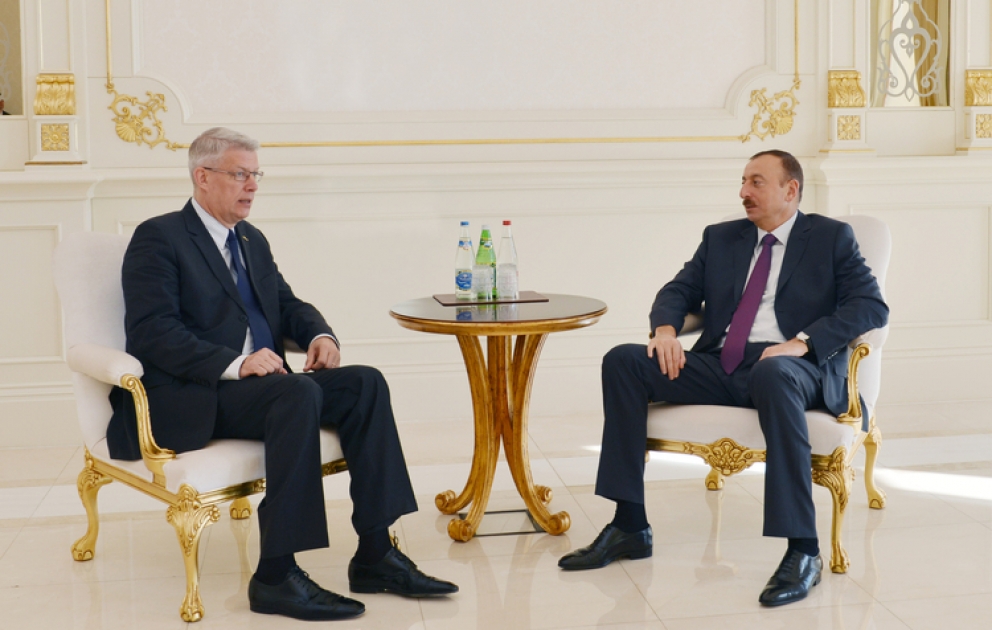 Le président azerbaïdjanais Ilham Aliyev a reçu l’ancien président letton
