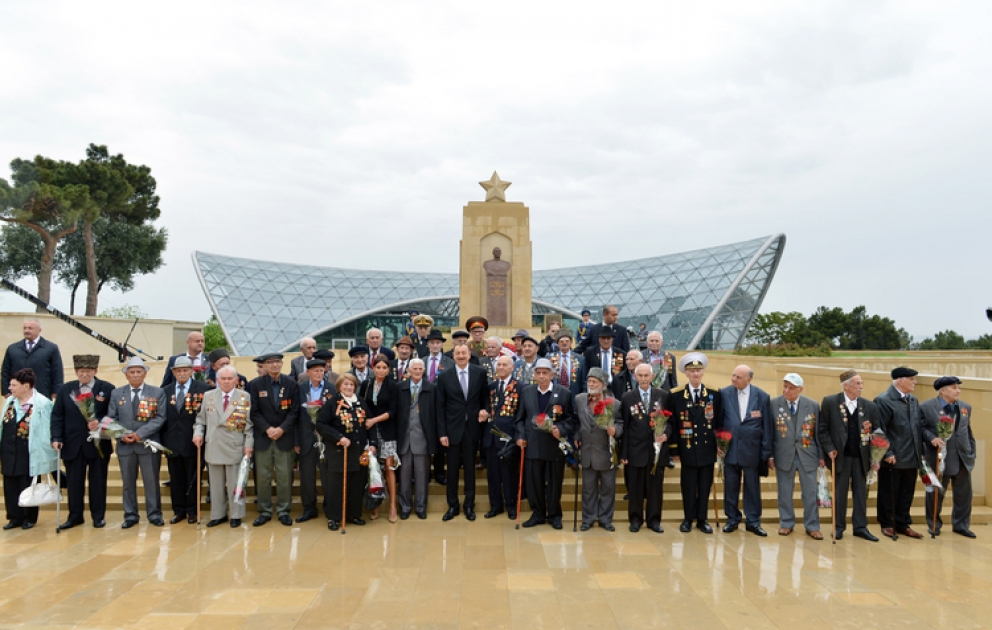 Le président Ilham Aliyev a pris part à la cérémonie tenue à Bakou à l’occasion du 9 Mai – Fête de la Victoire