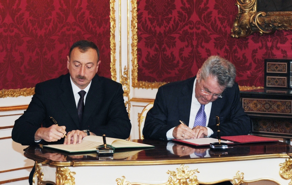 Signature de “La déclaration conjointe sur les relations d’amitié et le partenariat entre la République d’Azerbaïdjan et la République d’Autriche” à Vienne
