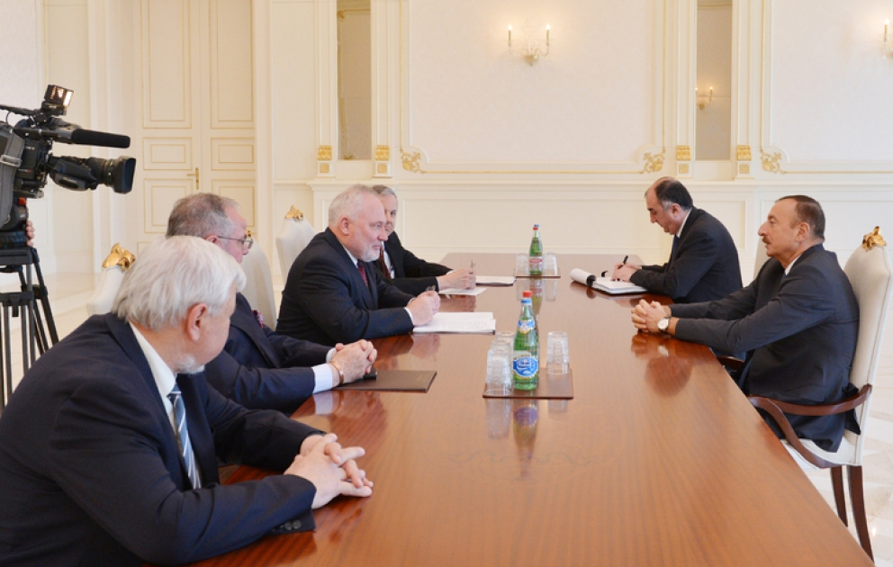 Le président Ilham Aliyev, a reçu les coprésidents du Groupe de Minsk de l’OSCE et le représentant spécial du président en exercice