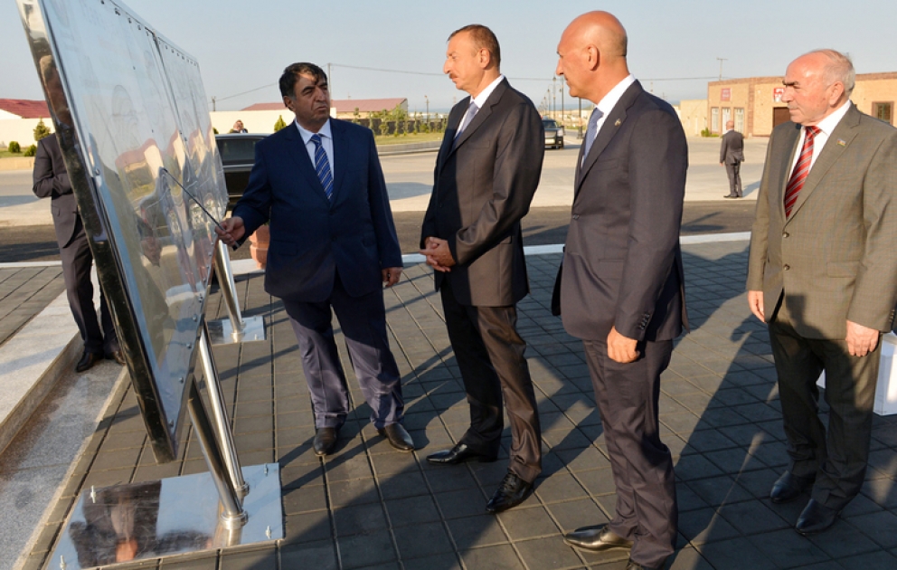 La conduite d’eau potable et le réseau d’égouts dans la ville de Siyazan ont été mis en service avec une cérémonie Le président Ilham Aliyev a assisté à la cérémonie