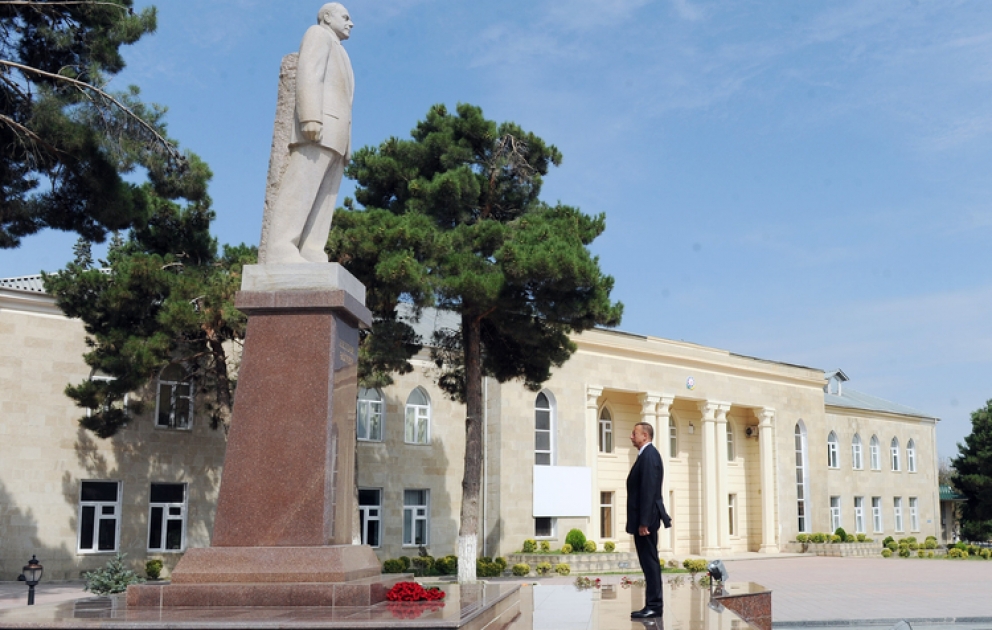 Le président Ilham Aliyev est arrivé en visite dans la région de Chabran