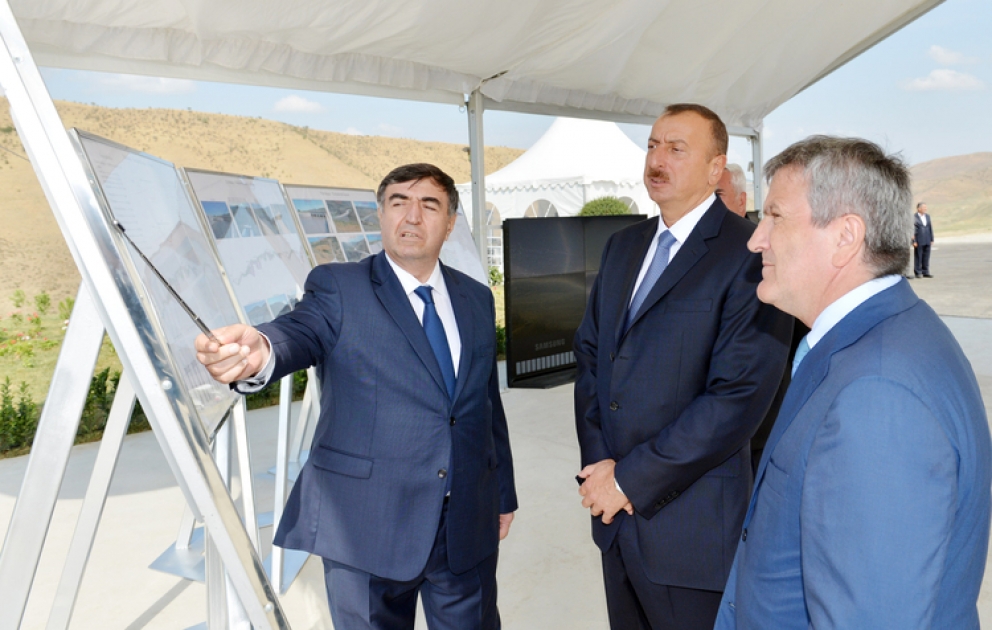 Le canal Velveletchay –Takhtakörpü a été mis en service
