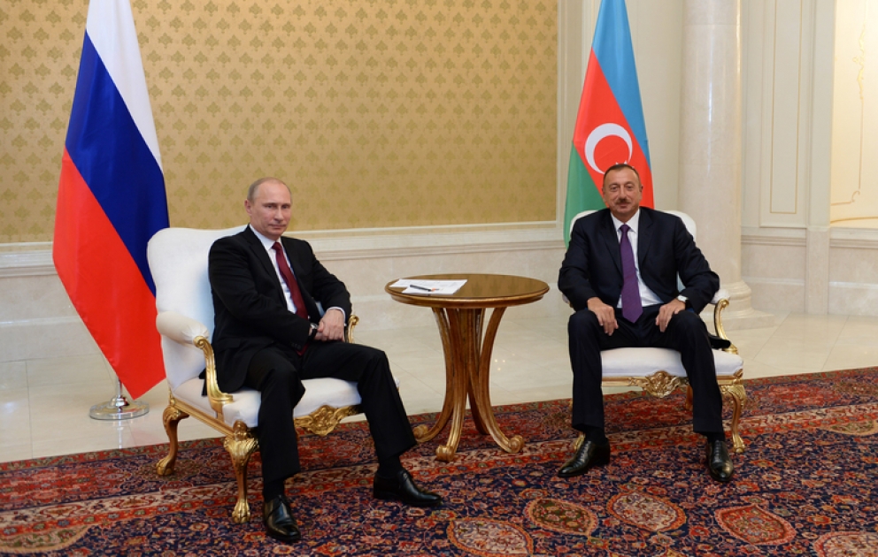 Entretien du président azerbaïdjanais Ilham Aliyev avec le président russe Vladimir Poutine
