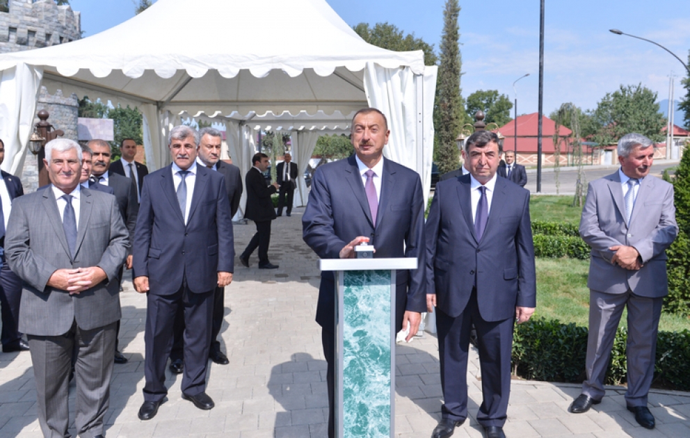 Le président azerbaïdjanais Ilham Aliyev a assisté à l’ouverture de la nouvelle conduite d’eau potable dans la ville d’Ismayilli