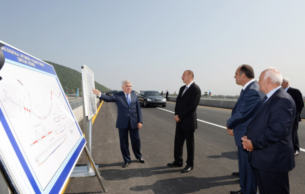 Le président Ilham Aliyev a participé à l’ouverture de la partie Chéki-Gakh de l’autoroute Chéki-Gakh-Zagatala