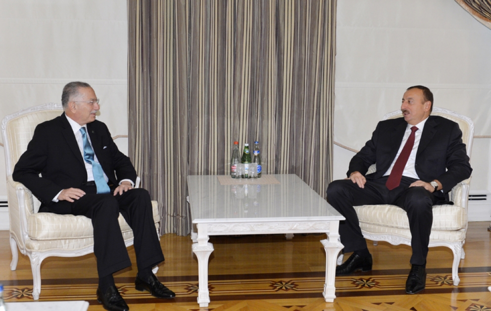 Azerbaijani President receives OIC Secretary General