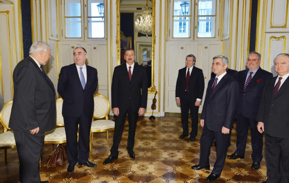 President Ilham Aliyev meets Armenian leader Serj Sargsyan in Vienne