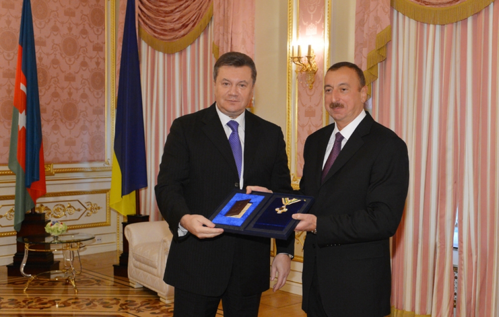 Ceremony to award Presidents of Azerbaijan and Ukraine held in Kyiv
