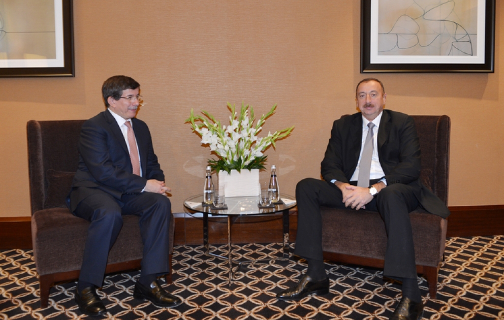 Azerbaijani President meets Turkish FM in Ankara