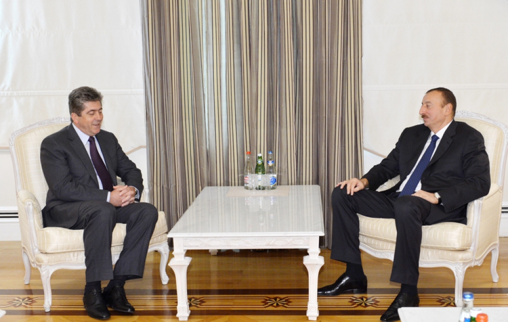 Le président azerbaïdjanais Ilham Aliyev a reçu l’ancien président bulgare Georgi Parvanov