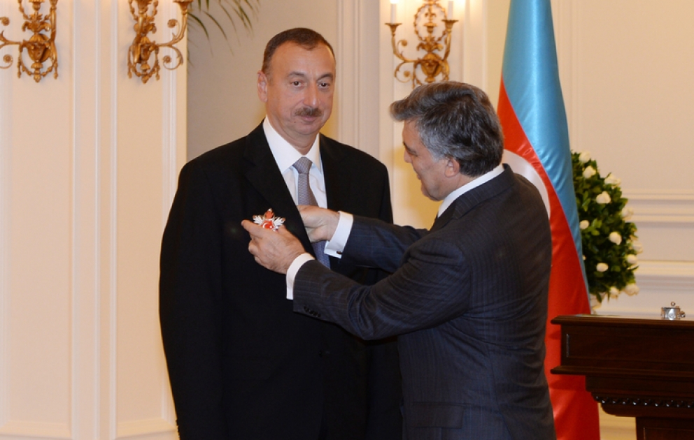 Palais de Çankaya : la cérémonie de remise de l’Ordre de l’Etat au président azerbaïdjanais et de l’Ordre Heydar Aliyev au président turc