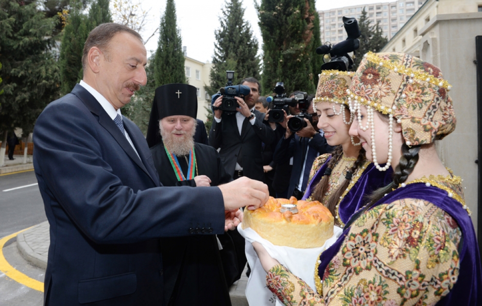L’ouverture du Centre culturel et religieux de l’éparchie orthodoxe de Bakou et l’Azerbaïdjan a été marquée par la présence du président Ilham Aliyev