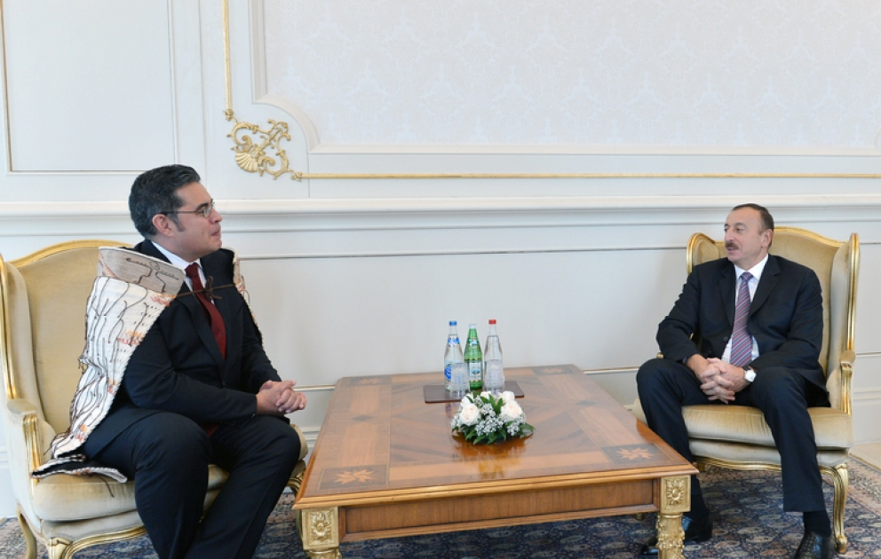 Le président Ilham Aliyev a reçu aujourd’hui les lettres de créance du nouvel ambassadeur de la Nouvelle –Zélande en Azerbaïdjan