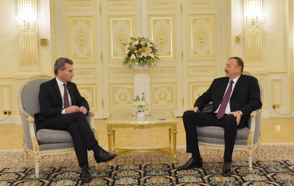 Le président azerbaïdjanais Ilham Aliyev a reçu le commissaire européen à l’Energie Günther Oettinger
