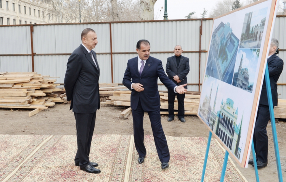 Gəncə Dövlət Filarmoniyasının binasında tikinti işlərinin gedişi ilə tanışlıq