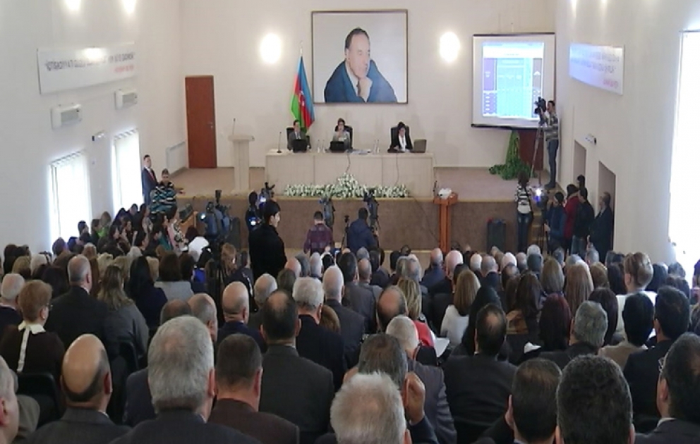 Bakı şəhəri üzrə abituriyentlərin qəbul imtahanlarında topladığı orta bal ötən illə müqayisədə artıb
